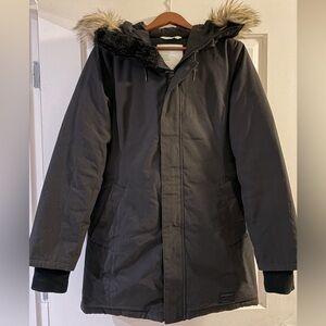 Aritzia tna haven parka winter coat